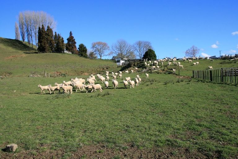 Photo of property in 6822 Ohura Road, Kohuratahi, Stratford, 4396