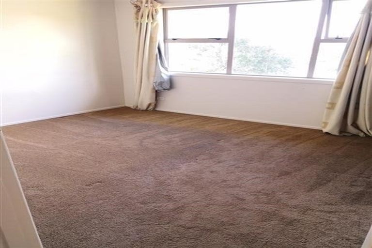 Photo of property in 27 Parker Avenue, New Lynn, Auckland, 0600