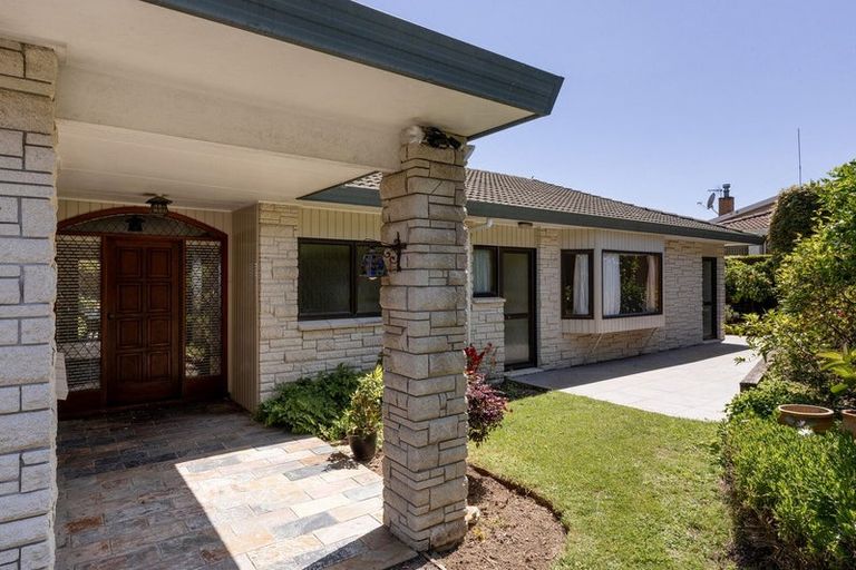 Photo of property in 6 Gerald Place, Omokoroa, 3114