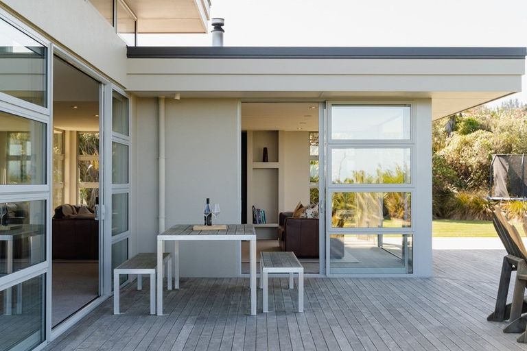 Photo of property in 28 Kayforce Road, Ocean View, Dunedin, 9035