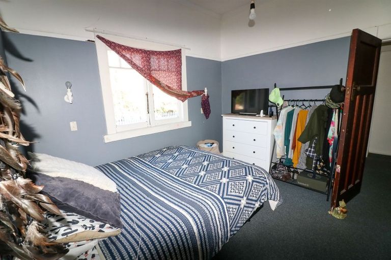 Photo of property in 37 Alma Street, Dannevirke, 4930