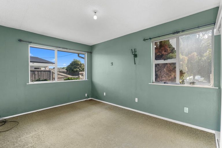 Photo of property in 36 Seymour Street, Hornby, Christchurch, 8042