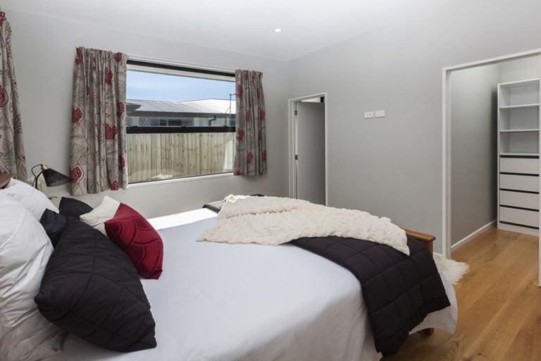 Photo of property in 5 Bargrove Close, Halswell, Christchurch, 8025