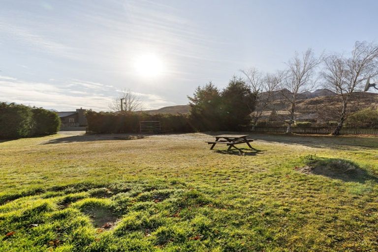 Photo of property in 35 Invincible Drive, Glenorchy, 9372