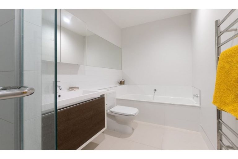 Photo of property in 105 Buckley Avenue, Hobsonville, Auckland, 0616