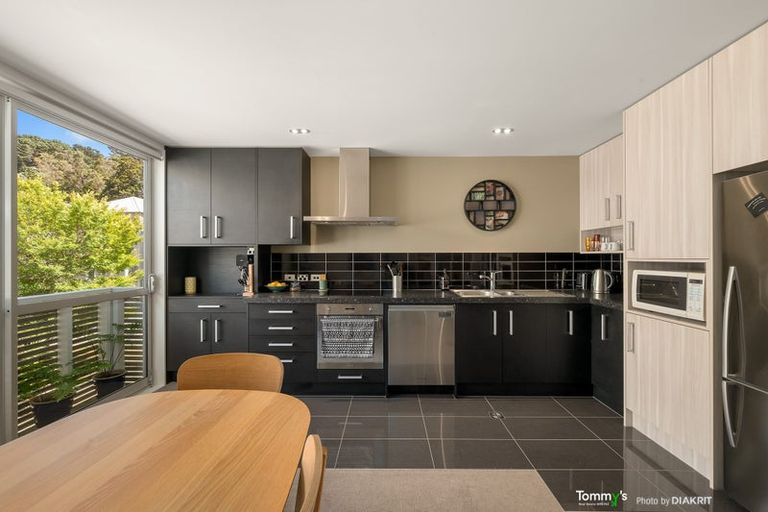 Photo of property in 2/26 Wright Street, Mount Cook, Wellington, 6021