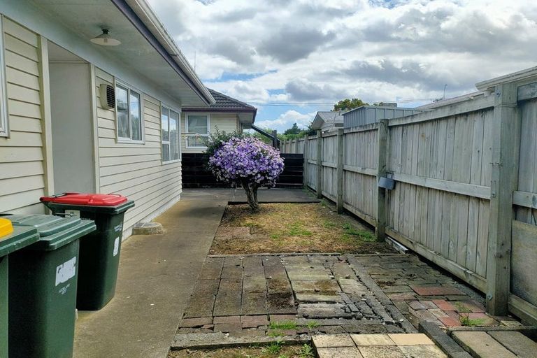 Photo of property in 29 Von Sturmer Street, Mangere East, Auckland, 2024