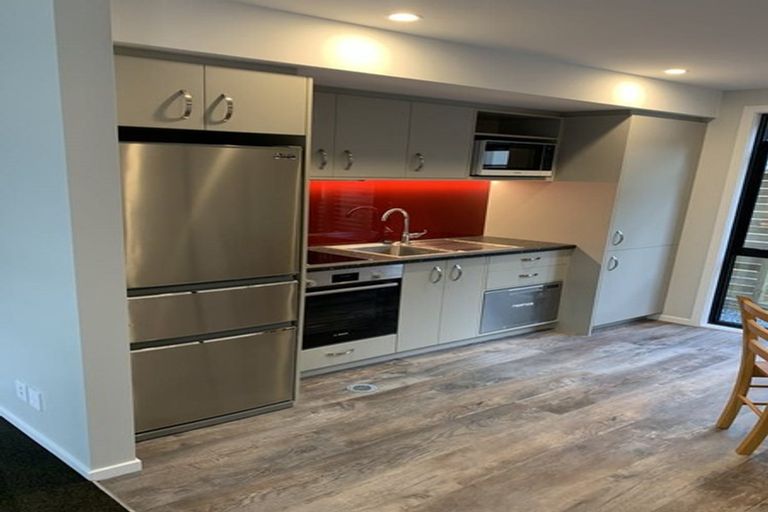 Photo of property in 7/185 High Street, Hutt Central, Lower Hutt, 5010