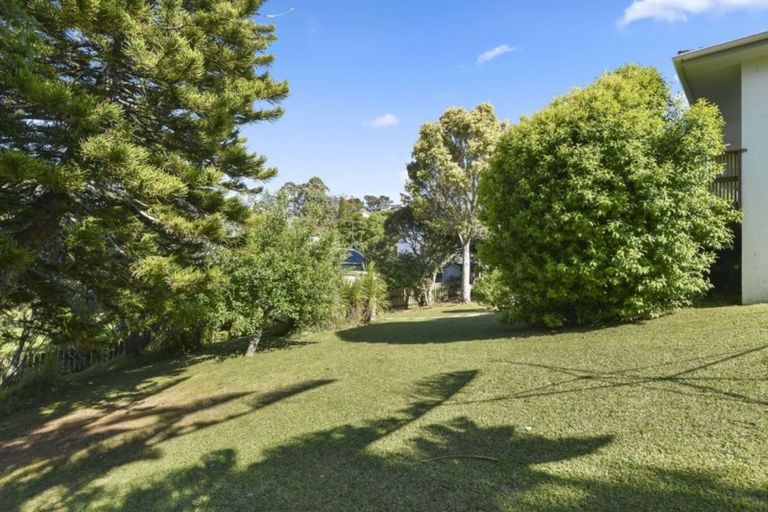 Photo of property in 2/32 Stredwick Drive, Torbay, Auckland, 0630