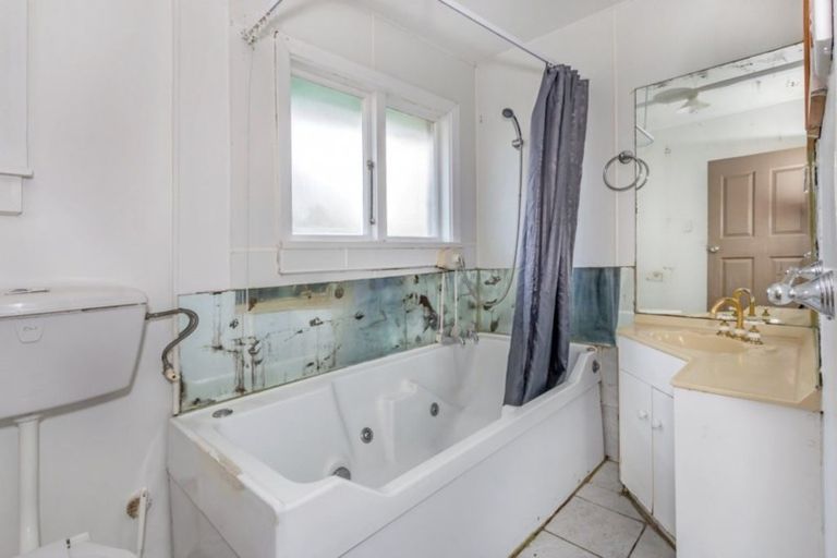 Photo of property in 23 Greenhurst Street, Sockburn, Christchurch, 8042