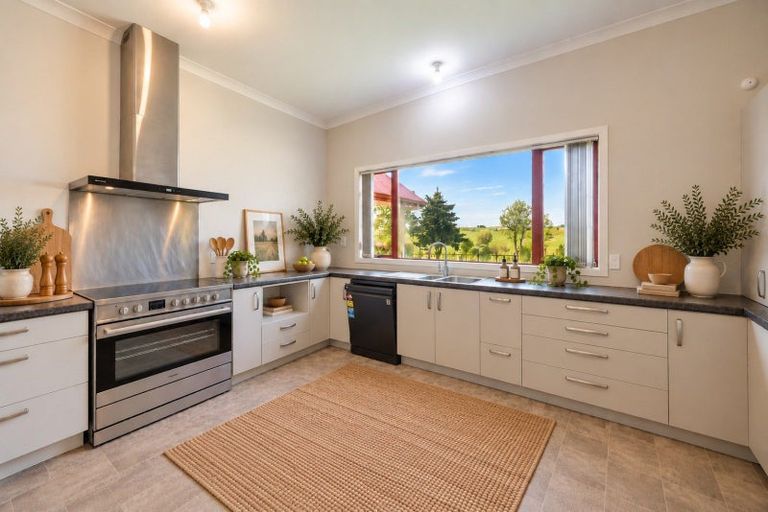 Photo of property in 36 Ellison Street, Otane, 4202