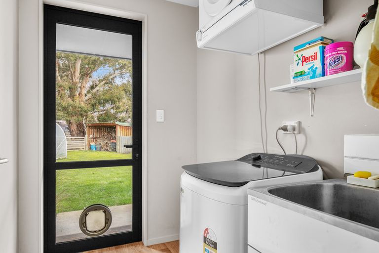 Photo of property in 22 Young Lane, Clyde, Alexandra, 9391