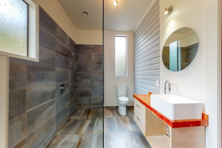 Photo of property in 4 The Parade, Paekakariki, 5034