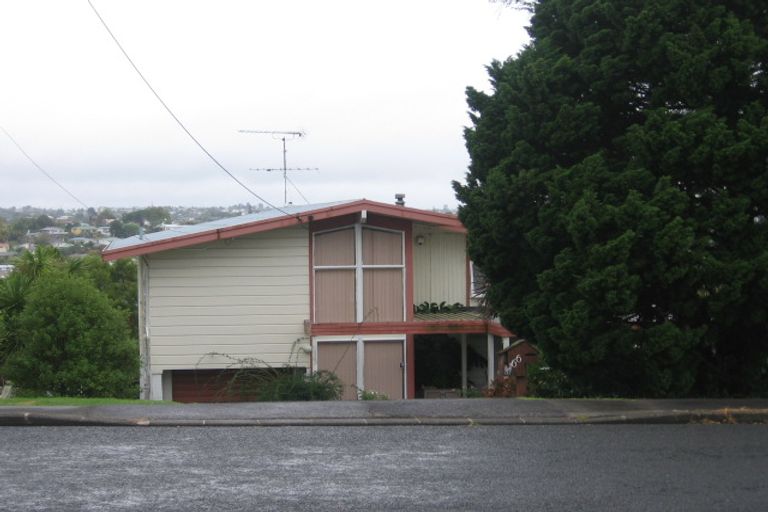 Photo of property in 166 Coronation Road, Hillcrest, Auckland, 0627