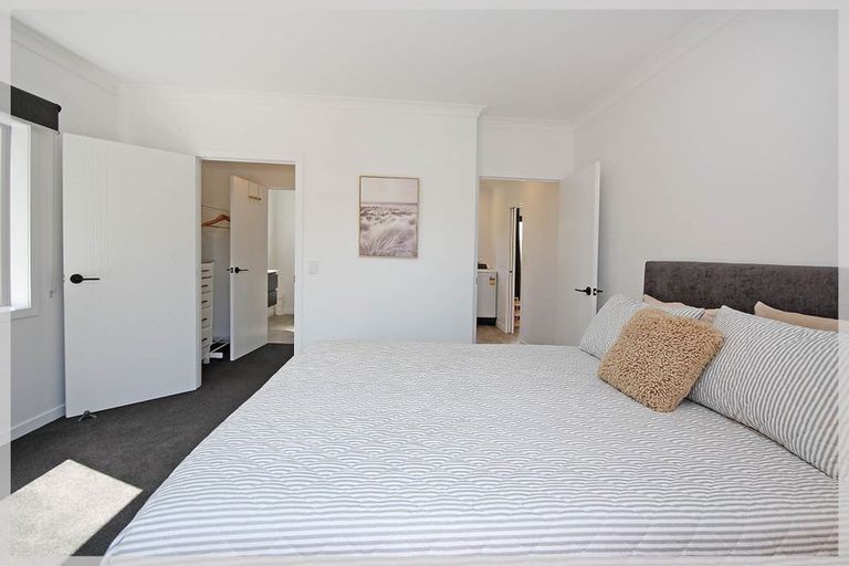 Photo of property in 6 Dustin Street, Foxton Beach, Foxton, 4815