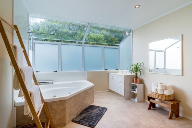 Photo of property in 135 Glenpark Avenue, Maryhill, Dunedin, 9011