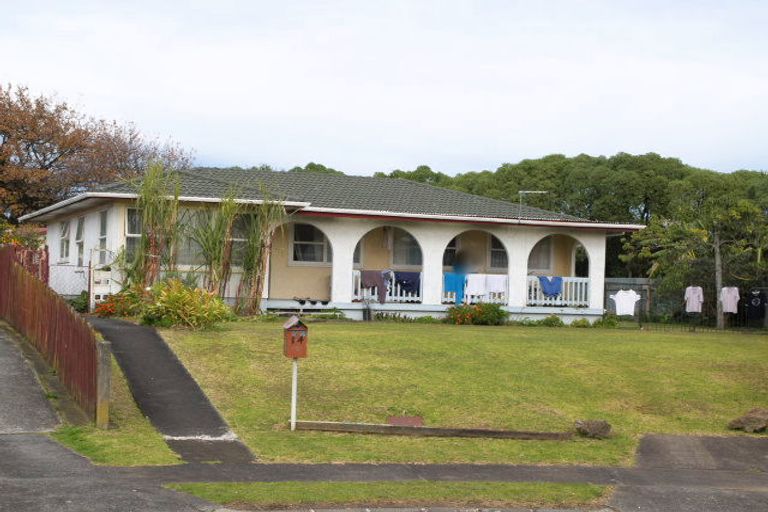 Photo of property in 14 Coptic Place, Mangere East, Auckland, 2024