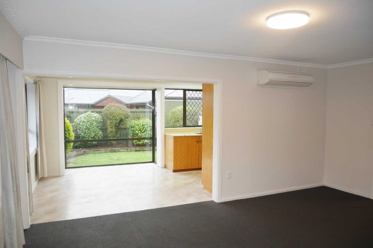 Photo of property in 1/224 Harewood Road, Bishopdale, Christchurch, 8053