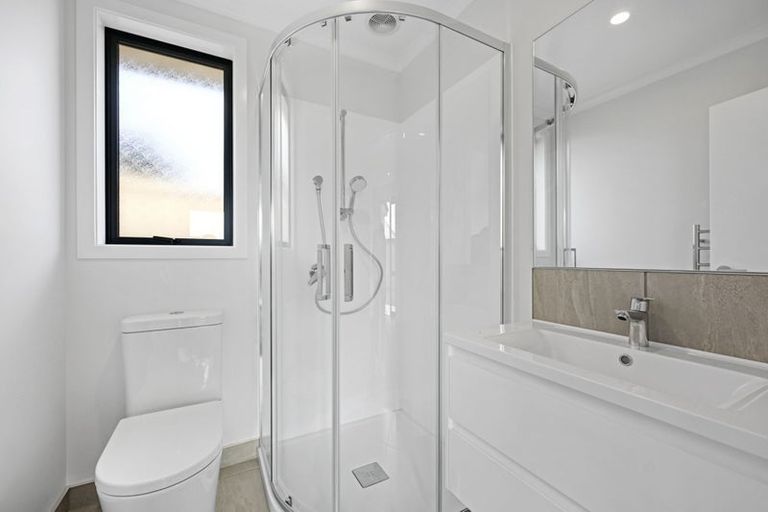 Photo of property in 39 Waruhia Crescent, Rototuna North, 3281