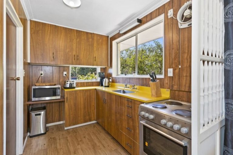 Photo of property in 1/96 Lake Terrace Road, Burwood, Christchurch, 8061