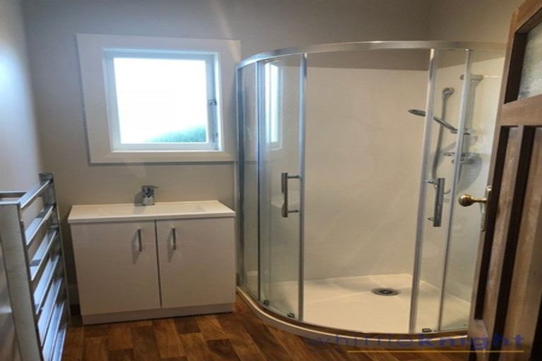 Photo of property in 15 Euston Street, Riccarton, Christchurch, 8041