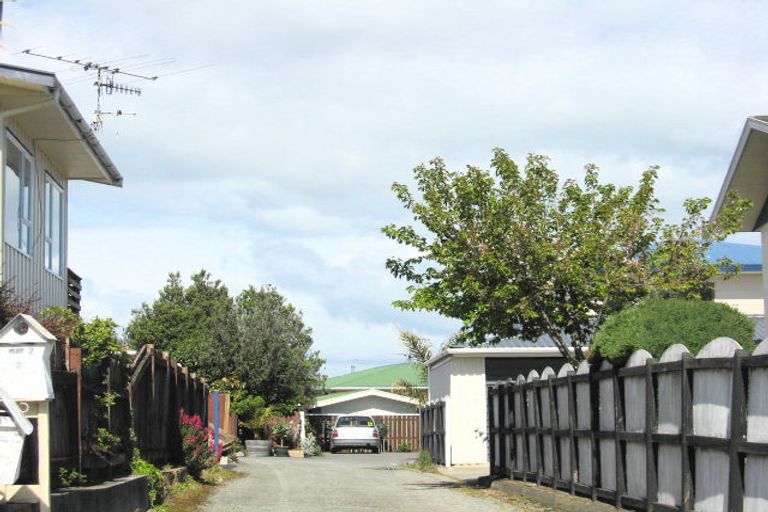 Photo of property in 2/21 Norwich Street, Stoke, Nelson, 7011