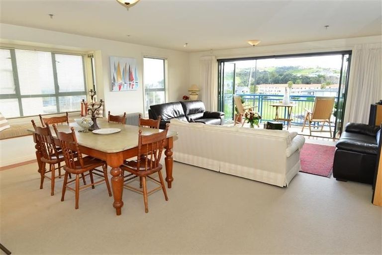 Photo of property in 76 Harbour Village Drive, Gulf Harbour, Whangaparaoa, 0930