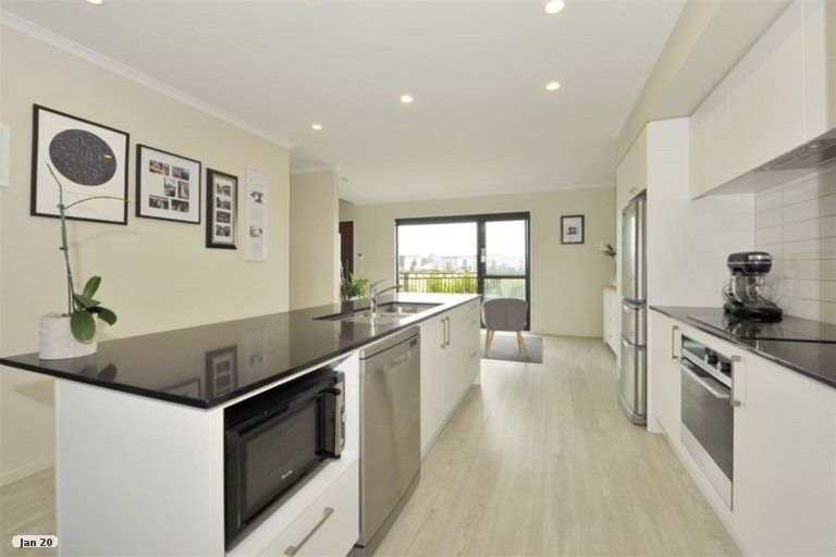 Photo of property in 30 Brian Keogh Lane, Wigram, Christchurch, 8025