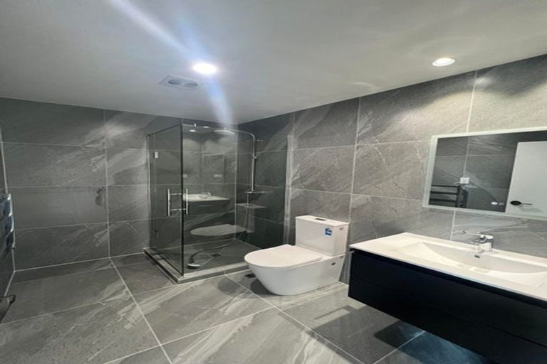 Photo of property in 42 Glidepath Road, Hobsonville, Auckland, 0616