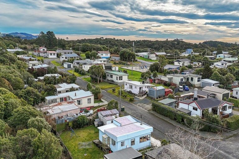 Photo of property in 7 Kowhai Street, Kaka Point, Balclutha, 9271