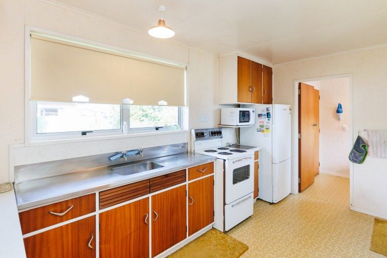 Photo of property in 17 Blenheim Place, Feilding, 4702
