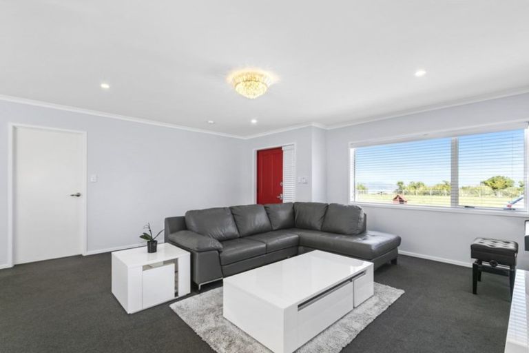 Photo of property in 6 Lime Grove, Maungaraki, Lower Hutt, 5010