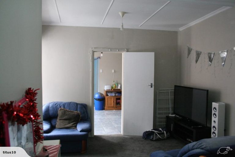 Photo of property in 4 Howard Street, Mount Cook, Wellington, 6021