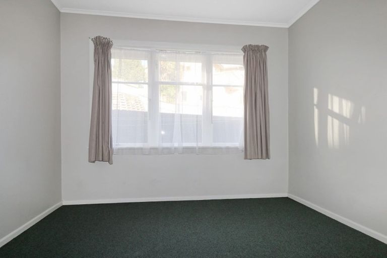 Photo of property in 35 Dunns Street, Silverstream, Upper Hutt, 5019