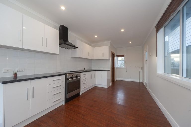 Photo of property in 34 Henry Street, Kilbirnie, Wellington, 6022