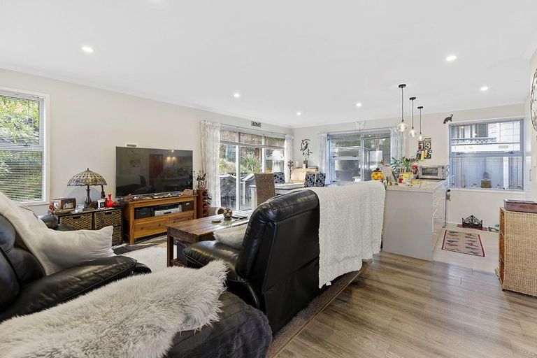 Photo of property in 59a Huanui Street, Ranui, Porirua, 5024