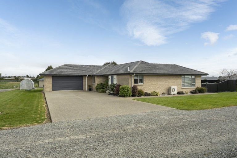 Photo of property in 29 Majestic Chance, Seaward Bush, Invercargill, 9812
