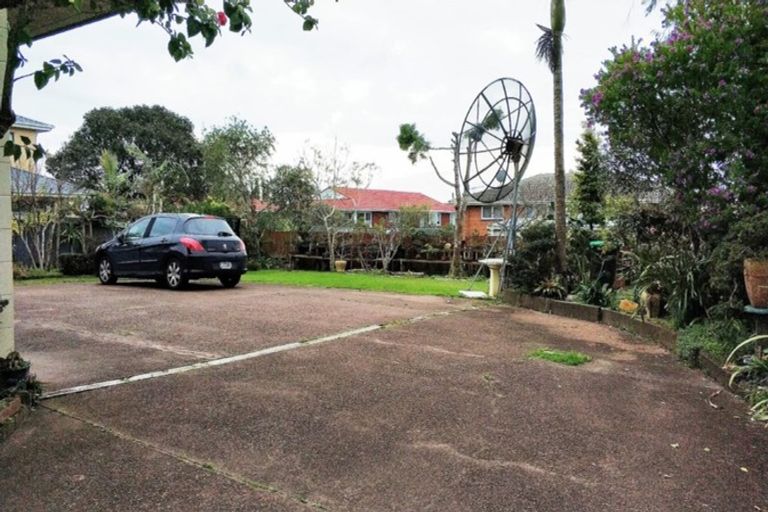 Photo of property in 5a Bolton Street, Blockhouse Bay, Auckland, 0600