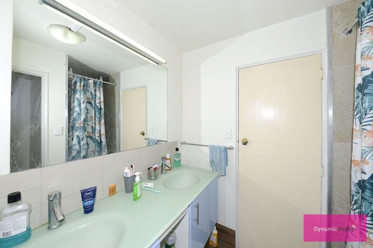 Photo of property in 1/43 Brockworth Place, Riccarton, Christchurch, 8011