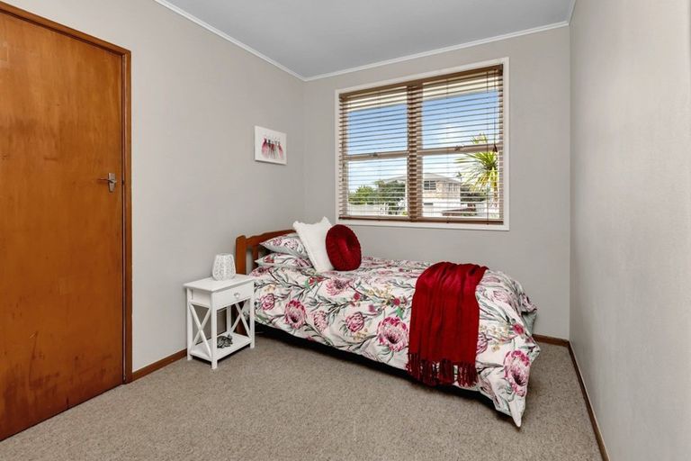 Photo of property in 13 Erin Street, Tikipunga, Whangarei, 0112
