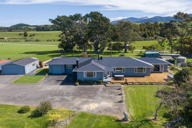 Photo of property in 1827 State Highway 2, Kiriwhakapapa, Masterton, 5881
