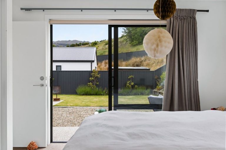 Photo of property in 28 Naylor Street, Clyde, 9330