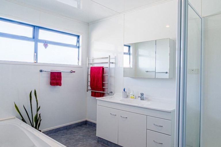 Photo of property in 17 Walter Park, Whakatane, 3120