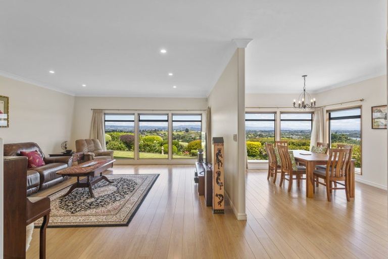 Photo of property in 15 Aurora Avenue, Welcome Bay, Tauranga, 3112