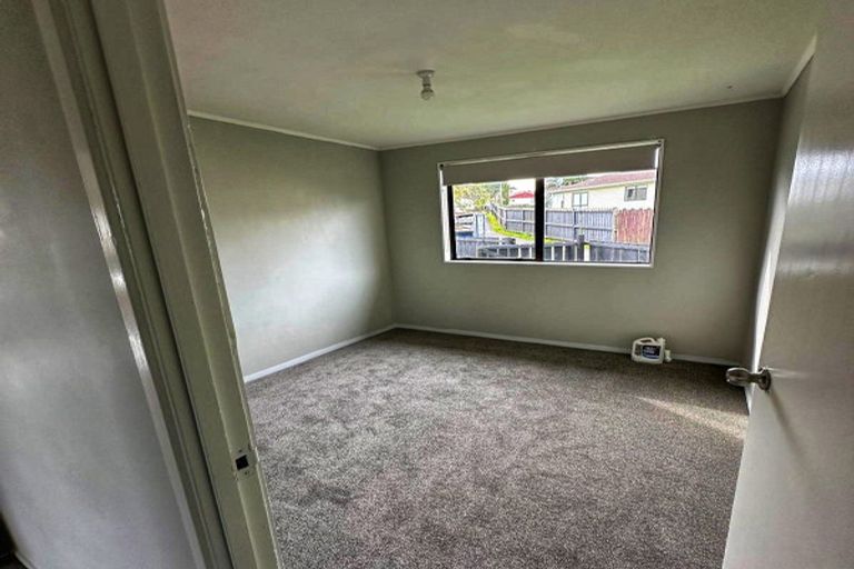Photo of property in 2/5 Martha Lane, Weymouth, Auckland, 2103