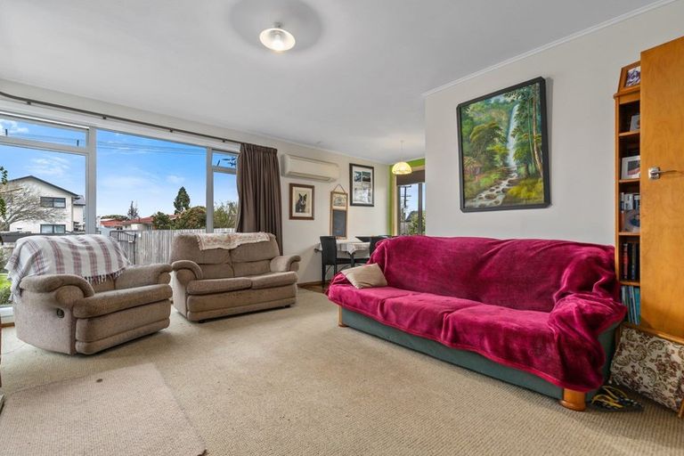 Photo of property in 9 Mahana Road, St Andrews, Hamilton, 3200