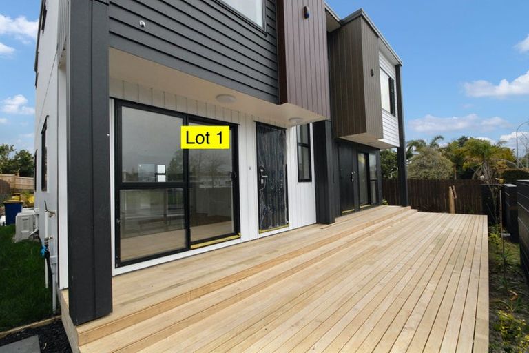 Photo of property in 123a Sunnynook Road, Forrest Hill, Auckland, 0620