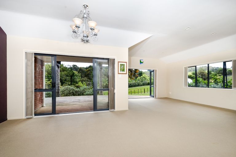 Photo of property in 87 Zanders Road, Helensville, Waimauku, 0882