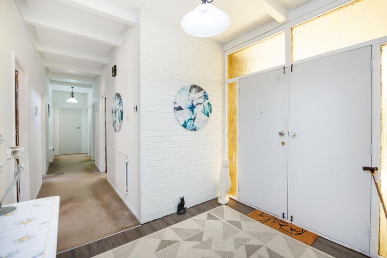 Photo of property in 36 Chippendale Crescent, Highbury, Palmerston North, 4412