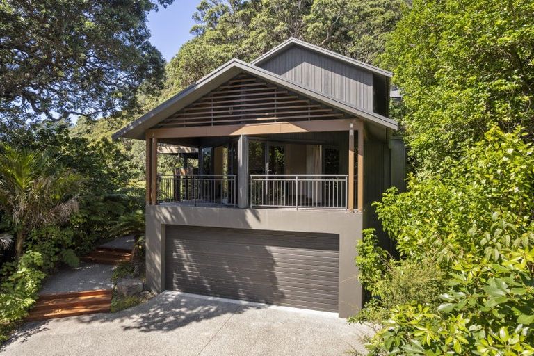 Photo of property in 49 Mount Avenue, Pauanui, Hikuai, 3579